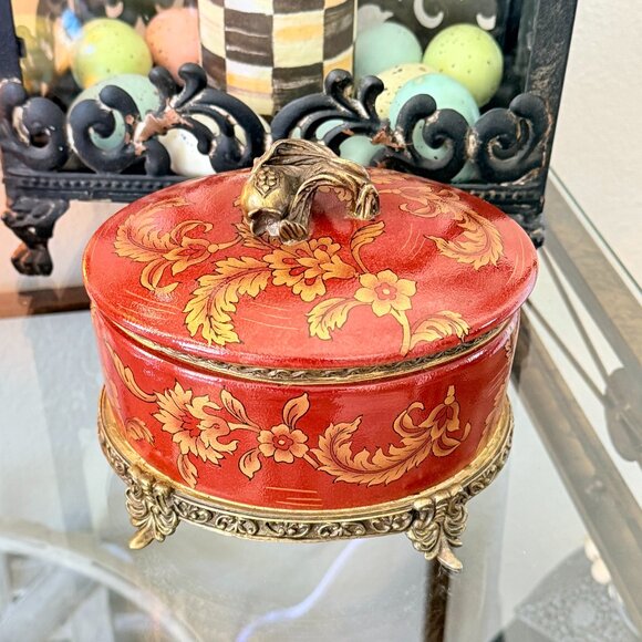 Large Vintage Porcelain and Brass Oval Trinket Box in Rust and Gold - Picture 17 of 17